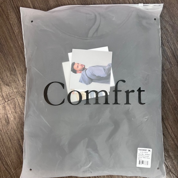 COMFRT HOODIE STEEL GRAY SIZE LARGE NEW - Picture 1 of 10